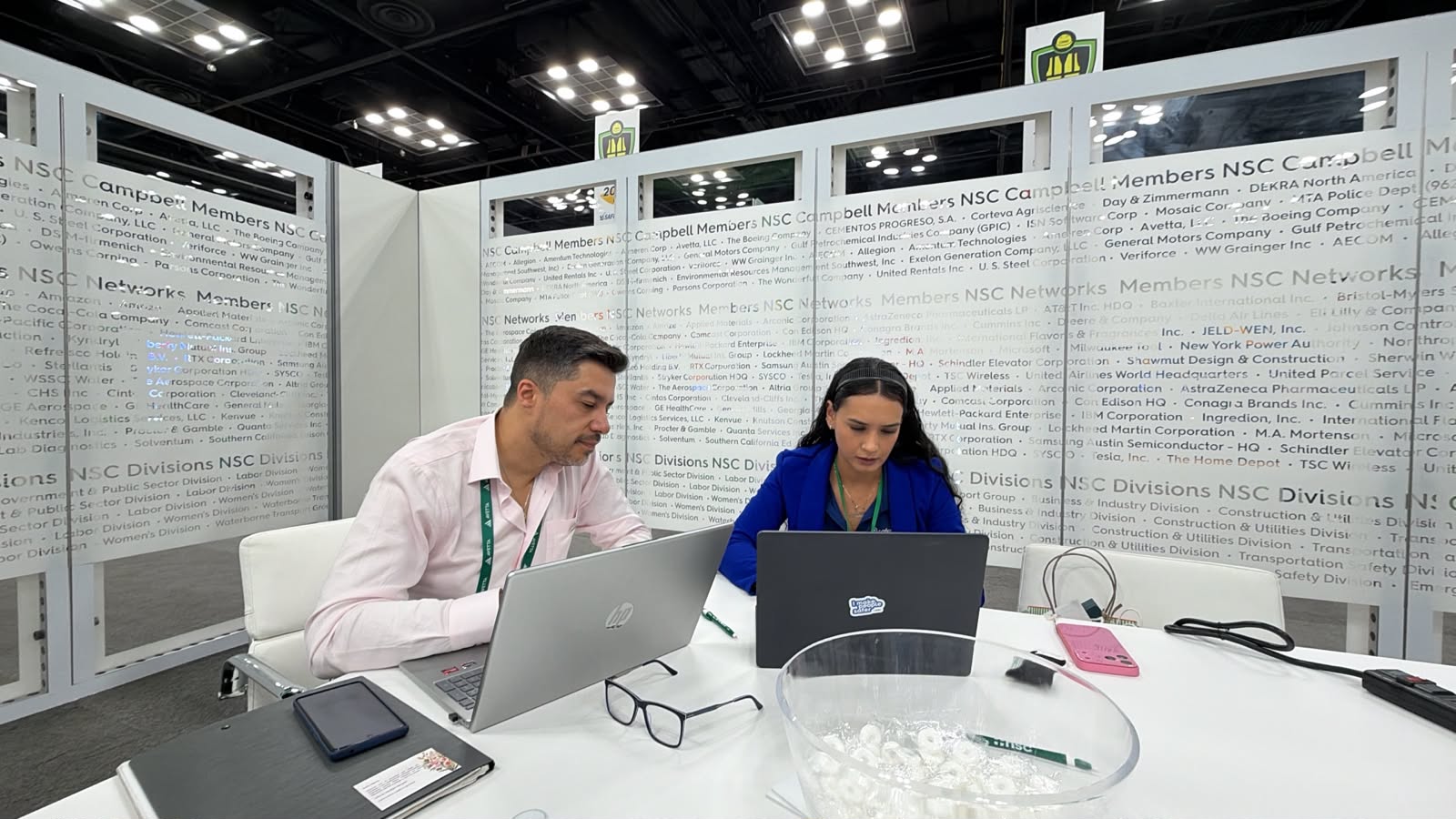 Sogrisel junto a María Sánchez del National Safety Council